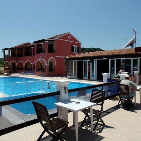 Ektor Apartments @Swimming Pool Sidárion Eksteriør bilde